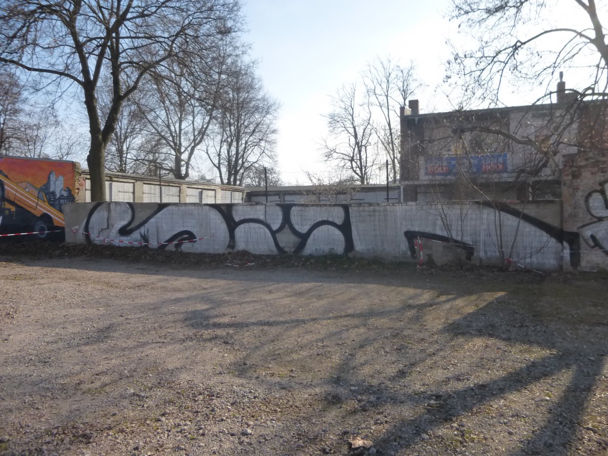 Graffiti Bombing in Magdeburg - Photo by Candyflip - süd, magdeburg