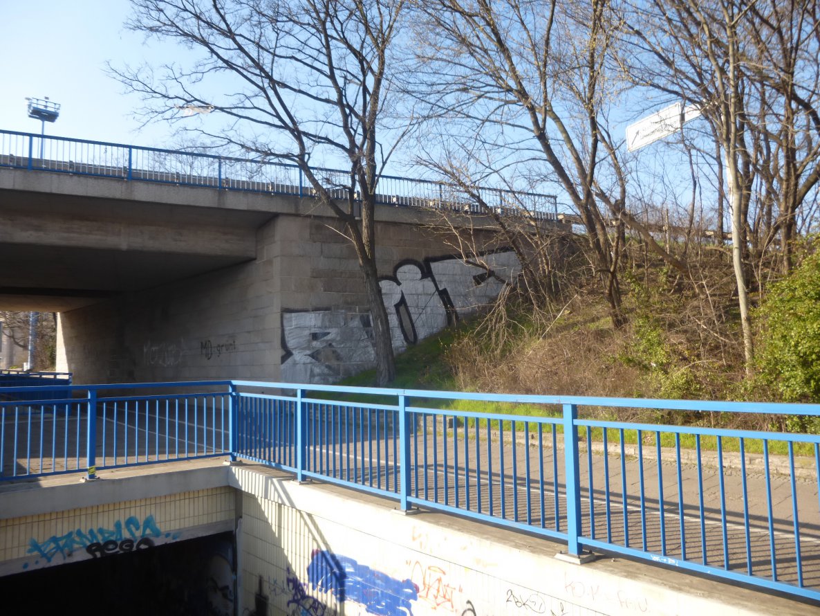 Graffiti Bombing in Magdeburg - Photo by Candyflip - süd, magdeburg