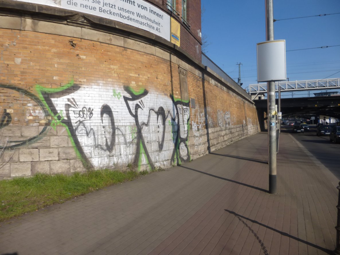 Graffiti Bombing in Magdeburg - Photo by Candyflip - oo, ohoh, magdeburg