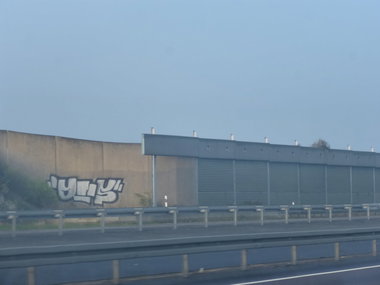 Graffiti Bombing in Königslutter am Elm - Photo by Candyflip - ons, a2, braunschweig