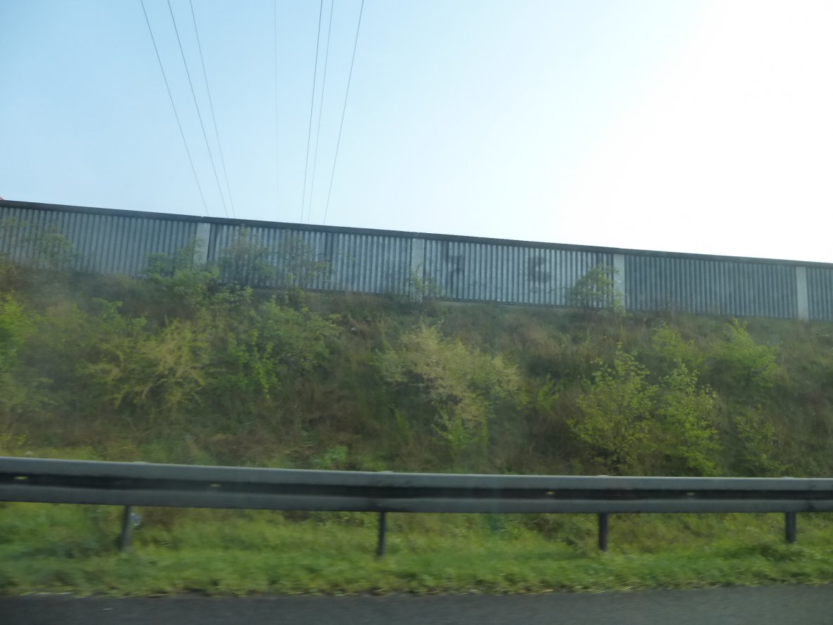 Graffiti Bombing - Photo by Candyflip - ub, ultras, braunschweig