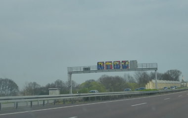 Graffiti Bombing in Lehre - Photo by Candyflip - btsv, a2, braunschweig