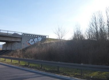 Graffiti Bombing in Uhrsleben - Photo by Candyflip - cdj, a2, magdeburg