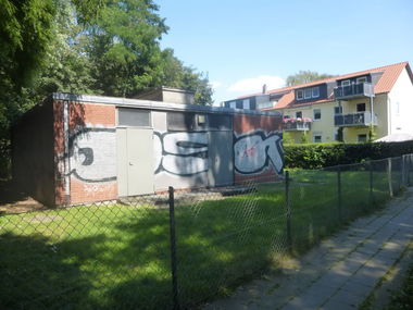 Graffiti Bombing in Brunswick - Photo by Candyflip - qsk, braunschweig