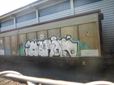 Graffiti Train in Brunswick - Photo by Candyflip