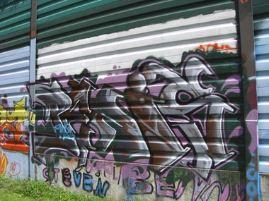Graffiti Wall in Magdeburg - Photo by Candyflip - magdeburg, penis