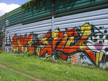 Graffiti Wall in Magdeburg - Photo by Candyflip - wortspiel, magdeburg