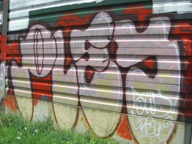 Graffiti Bombing in Magdeburg - Photo by Candyflip - pley, süd, magdeburg