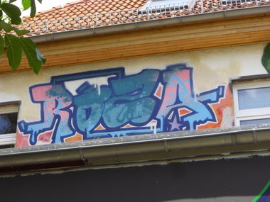Graffiti Wall in Magdeburg - Photo by Candyflip - rosa, magdeburg