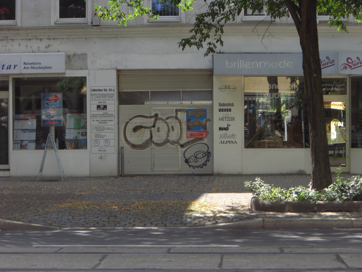 Graffiti Bombing in Magdeburg - Photo by Candyflip - cool´s, magdeburg