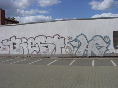 Graffiti Bombing in Magdeburg - Photo by Candyflip - biest, he, magdeburg