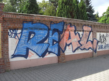 Graffiti Bombing in Magdeburg - Photo by Candyflip - real, magdeburg