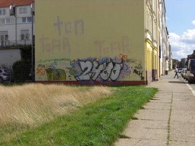 Graffiti Bombing in Magdeburg - Photo by Candyflip - 24, 00, ohoh