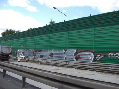 Graffiti Bombing in Magdeburg - Photo by Candyflip - ohoh, oo, magdeburg