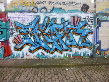 Graffiti Wall in Braunschweig - Photo by Candyflip - fear