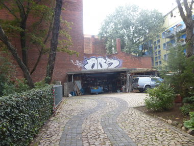 Graffiti Bombing in Magdeburg - Photo by Candyflip - oo, ohoh