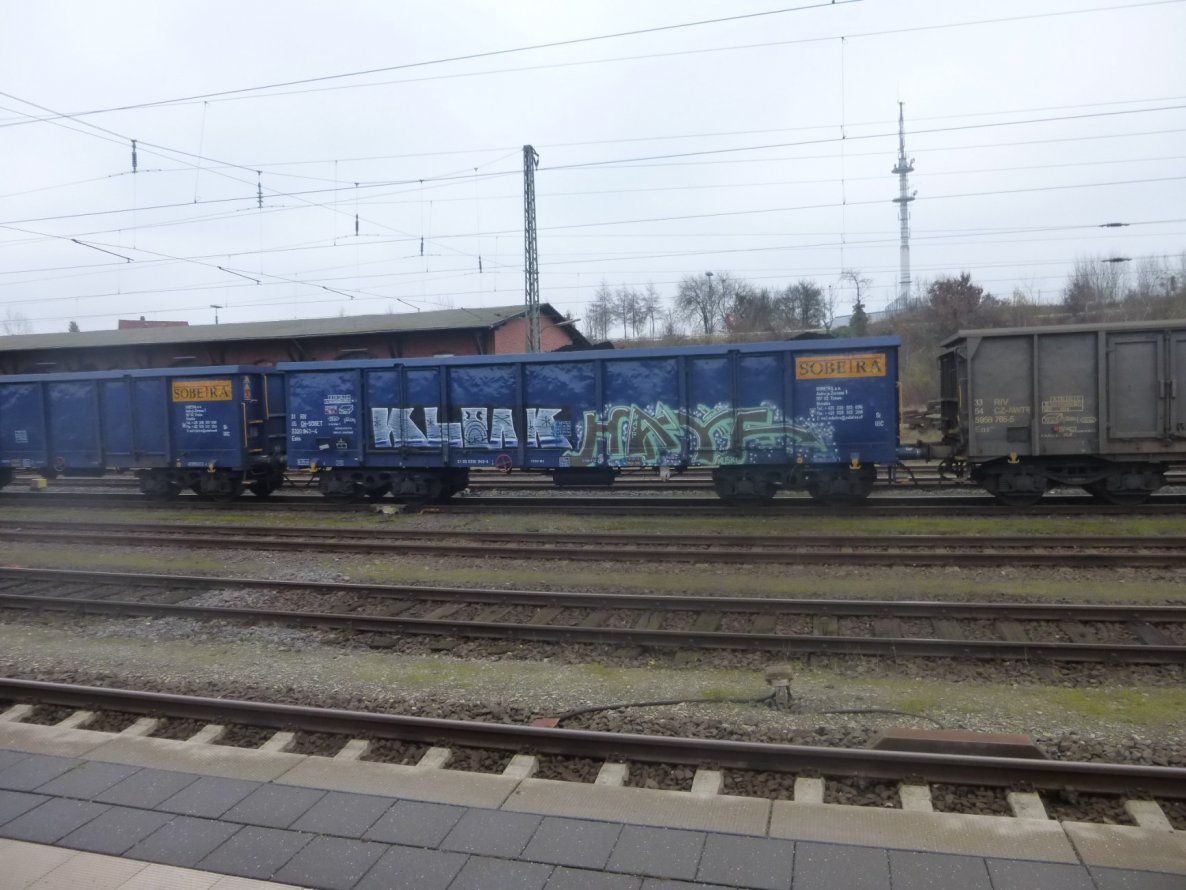 Graffiti Train - Photo by Candyflip - hayf