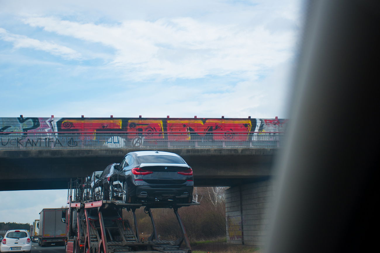 Graffiti Bombing in Hannover - Photo by Candyflip - tam, dq, doqs