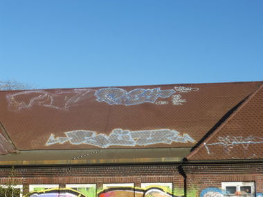 Graffiti Bombing in Magdeburg - Photo by Candyflip - fist, süd, sued