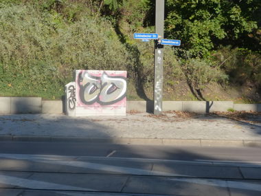 Graffiti Bombing in Magdeburg - Photo by Candyflip - oo, ohoh, capz