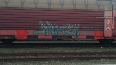 Graffiti Train - Photo by Candyflip