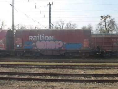 Graffiti Train - Photo by Candyflip - limp