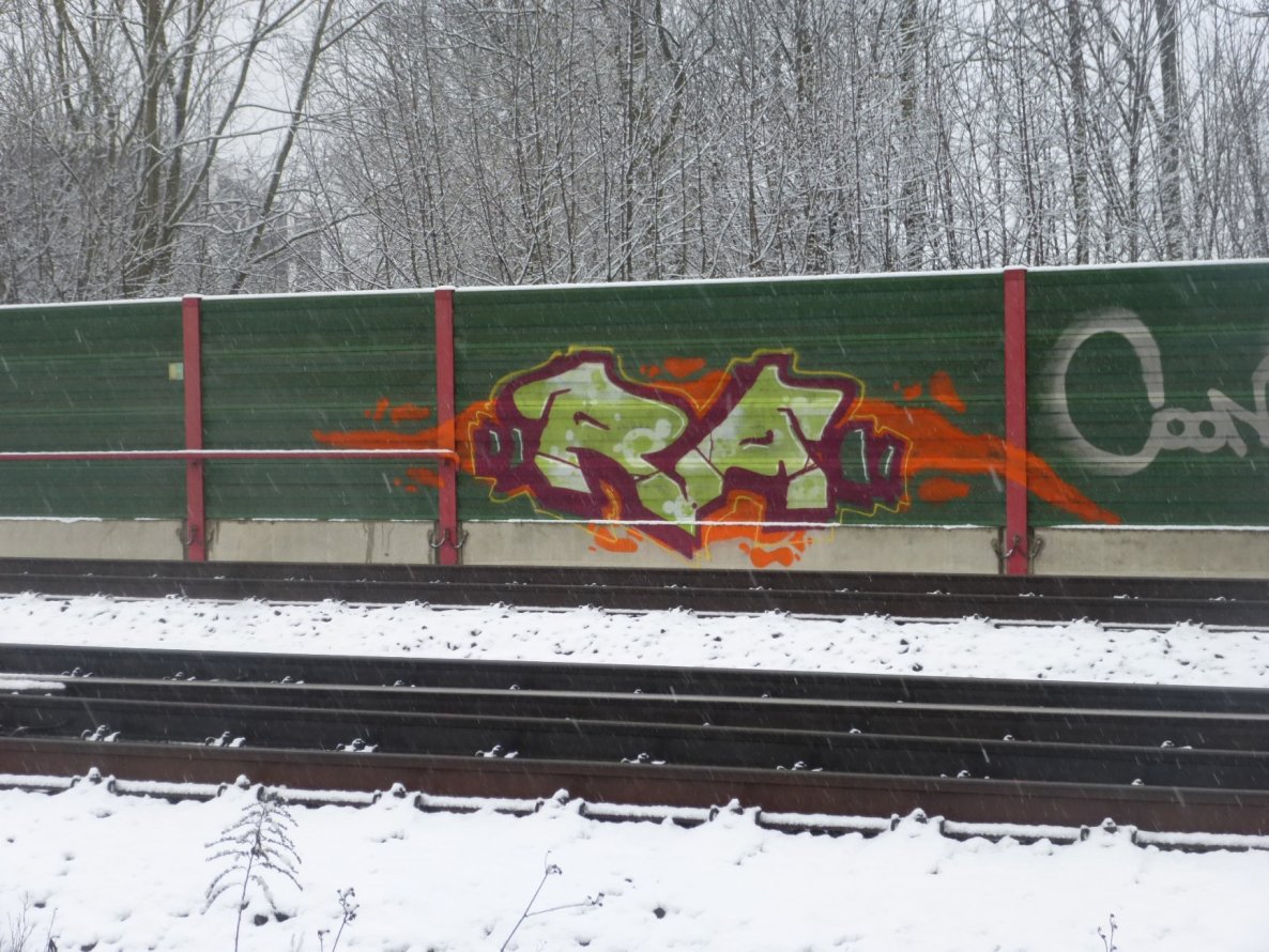 Graffiti Bombing in Landkreis Wolfenbüttel - Photo by Candyflip - ra
