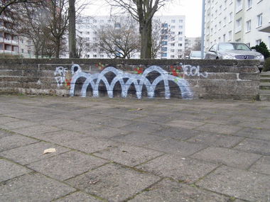 Graffiti Artwork in Magdeburg - Photo by Candyflip - idol, magdeburg