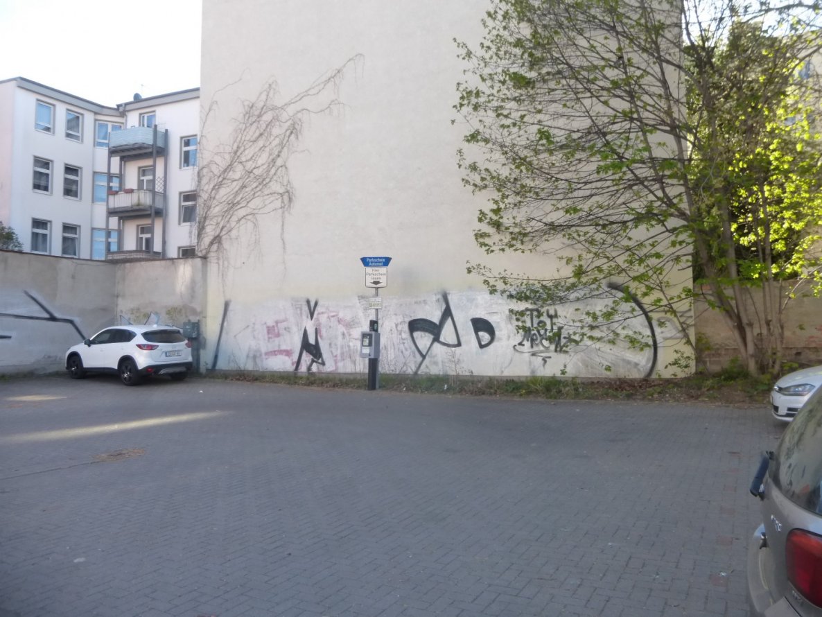 Graffiti Bombing in Magdeburg - Photo by Candyflip - md