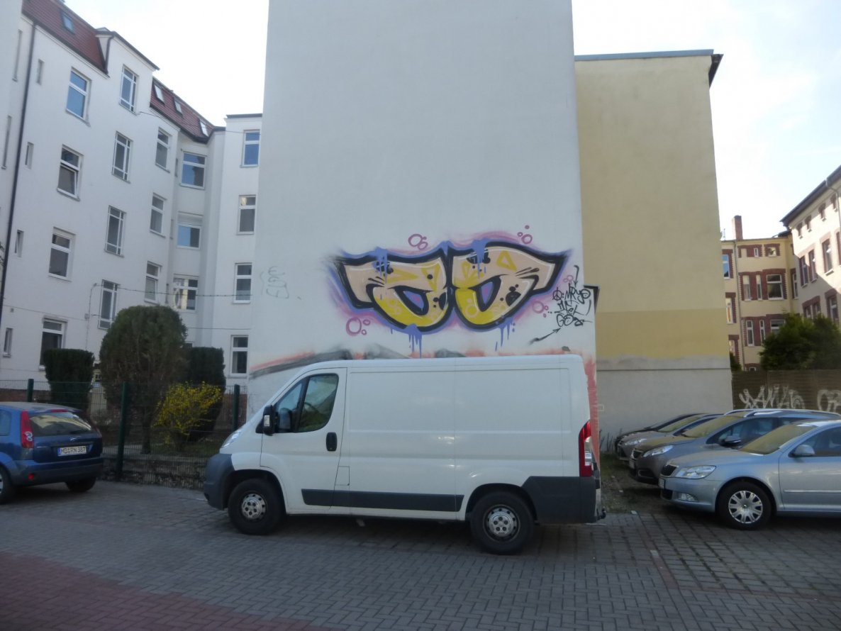 Graffiti Bombing in Magdeburg - Photo by Candyflip - oo, ohoh
