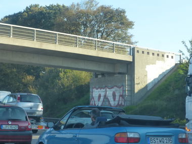 Graffiti Bombing in Hohe Börde - Photo by Candyflip - oo, ohoh