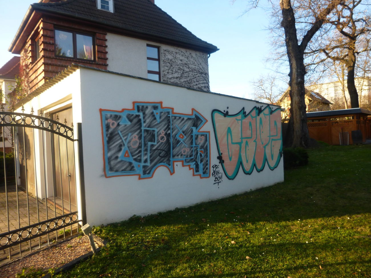 Graffiti Bombing in Magdeburg - Photo by Candyflip - oo, ohoh, mryo