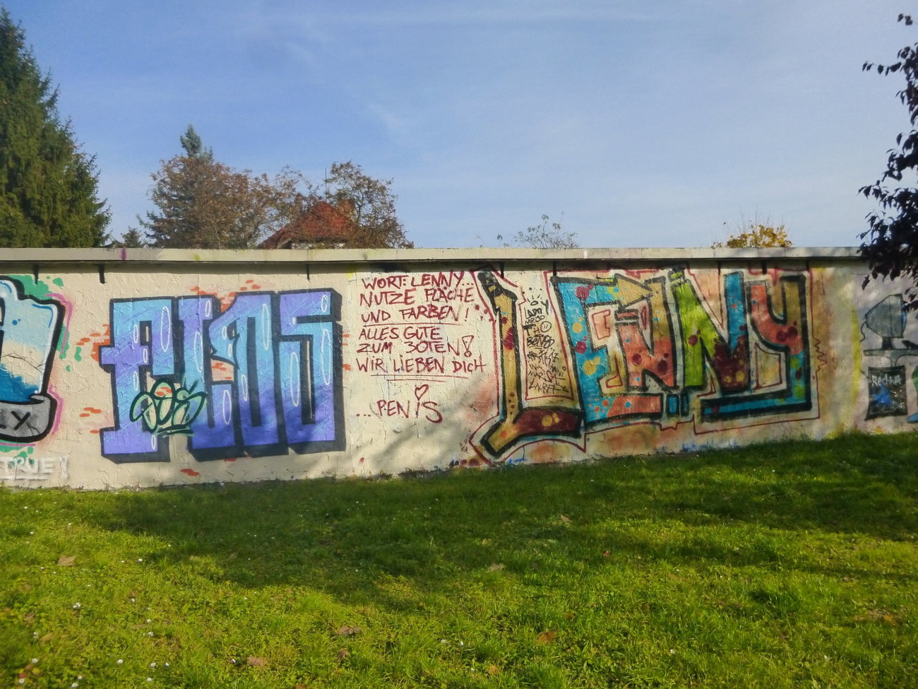 Graffiti Wall in Magdeburg - Photo by Candyflip - flos, lenny, oo