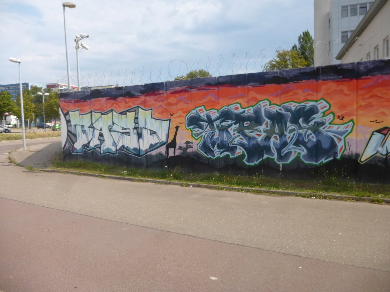 Graffiti Wall in Magdeburg - Photo by Candyflip - basd, topas