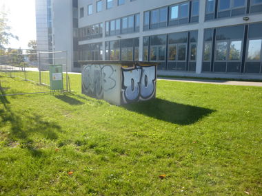 Graffiti Bombing in Magdeburg - Photo by Candyflip - cmb, oo, ohoh