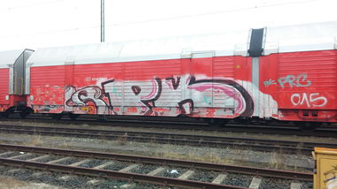 Graffiti Train - Photo by Candyflip - pk