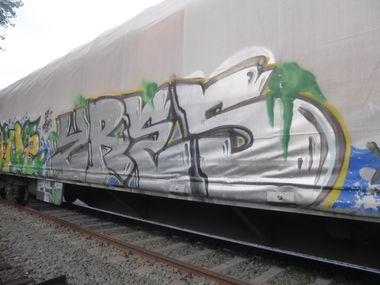 Graffiti Train in Magdeburg - Photo by Candyflip - yres, freight, magdeburg