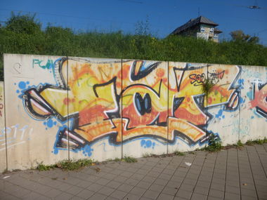 Graffiti Bombing - Photo by Candyflip - fat, oo, ohoh