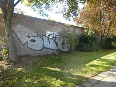 Graffiti Bombing in Magdeburg - Photo by Candyflip - süd, sued
