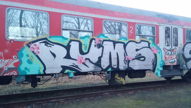Graffiti Train - Photo by Candyflip - rums, trasher, braunschweig (2015)
