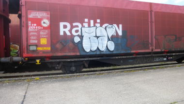 Graffiti Train in Braunschweig - Photo by Candyflip - ra, rats, braunschweig