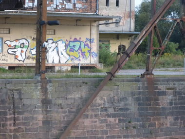 Graffiti Bombing in Magdeburg - Photo by Candyflip - 24, 24er