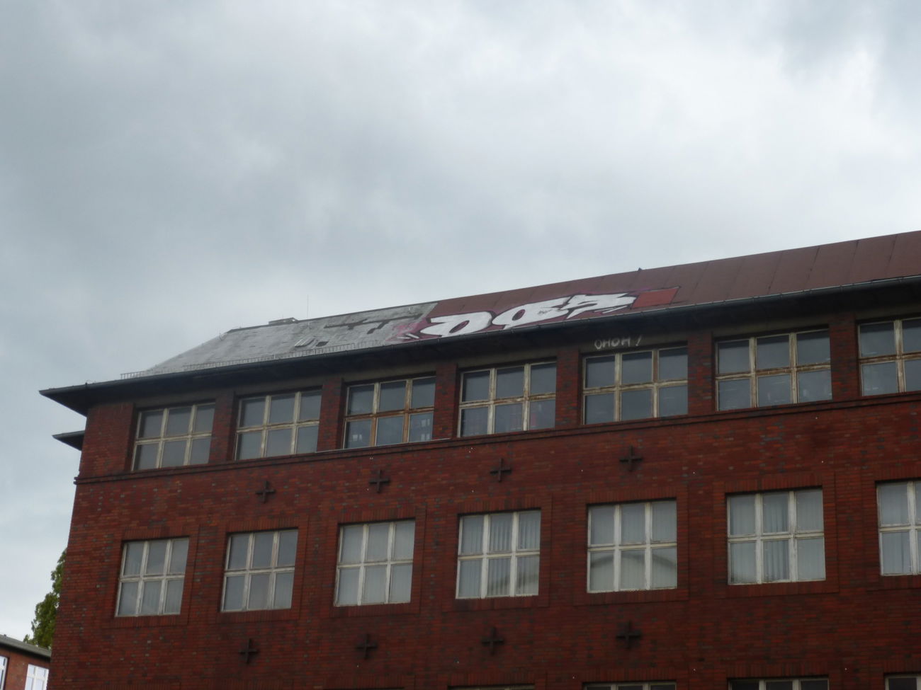 Graffiti Bombing in Magdeburg - Photo by Candyflip - oo, ohoh