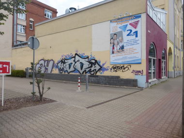 Graffiti Bombing in Magdeburg - Photo by Candyflip - oo, ohoh, 24