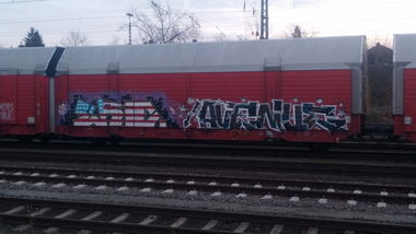Graffiti Train - Photo by Candyflip