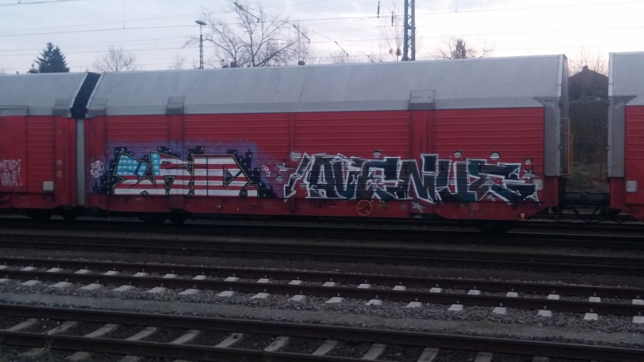 Graffiti Train - Photo by Candyflip