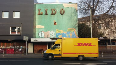 Graffiti Bombing in Braunschweig - Photo by Candyflip - otis, ra, ra