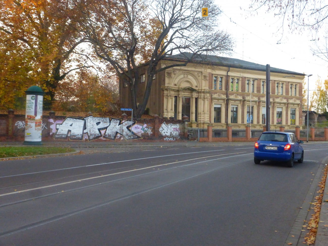 Graffiti Bombing in Magdeburg - Photo by Candyflip - apk, he, magdeburg (2012)