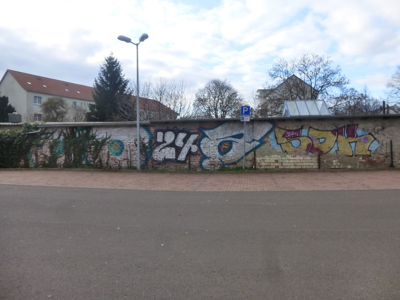 Graffiti Bombing in Magdeburg - Photo by Candyflip - oo, ohoh, sok