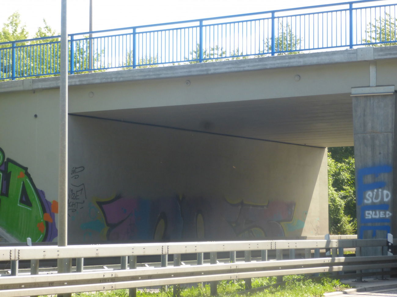 Graffiti Bombing in Magdeburg - Photo by Candyflip - oo, ohoh, magdeburg